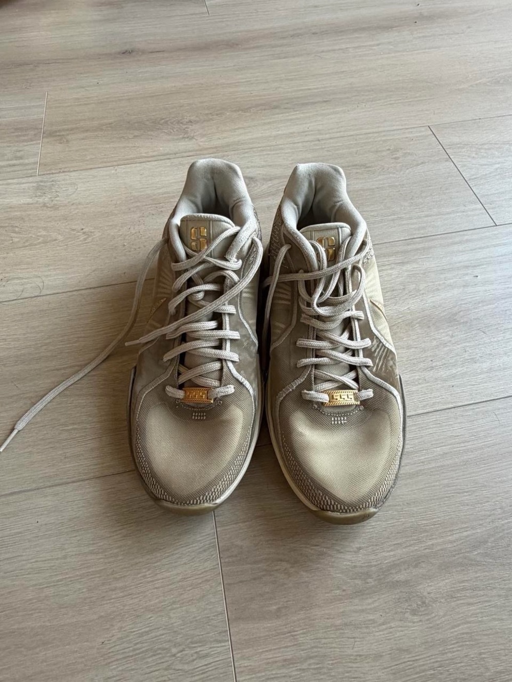 Nike Women's Stronger then Gold sneakers